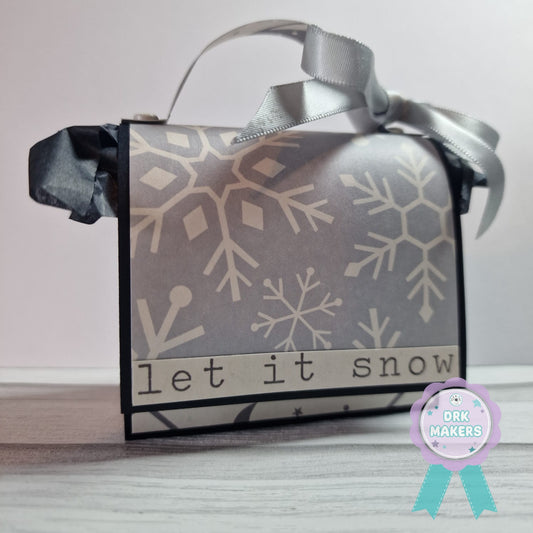 Blog by Dani_Doodles - 3D Treat bag