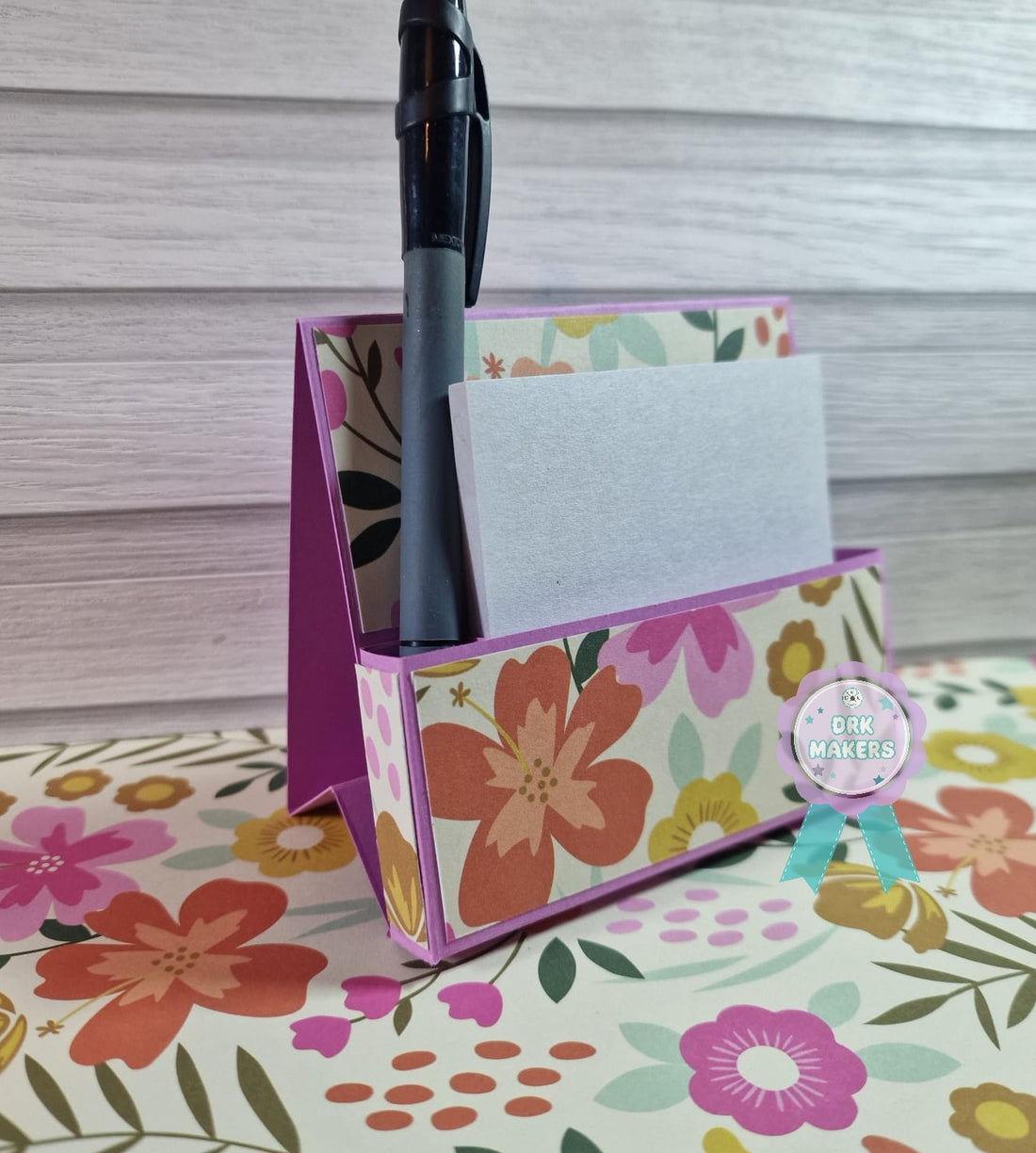 Blog by Dani_Doodles - 3D Pen Holder