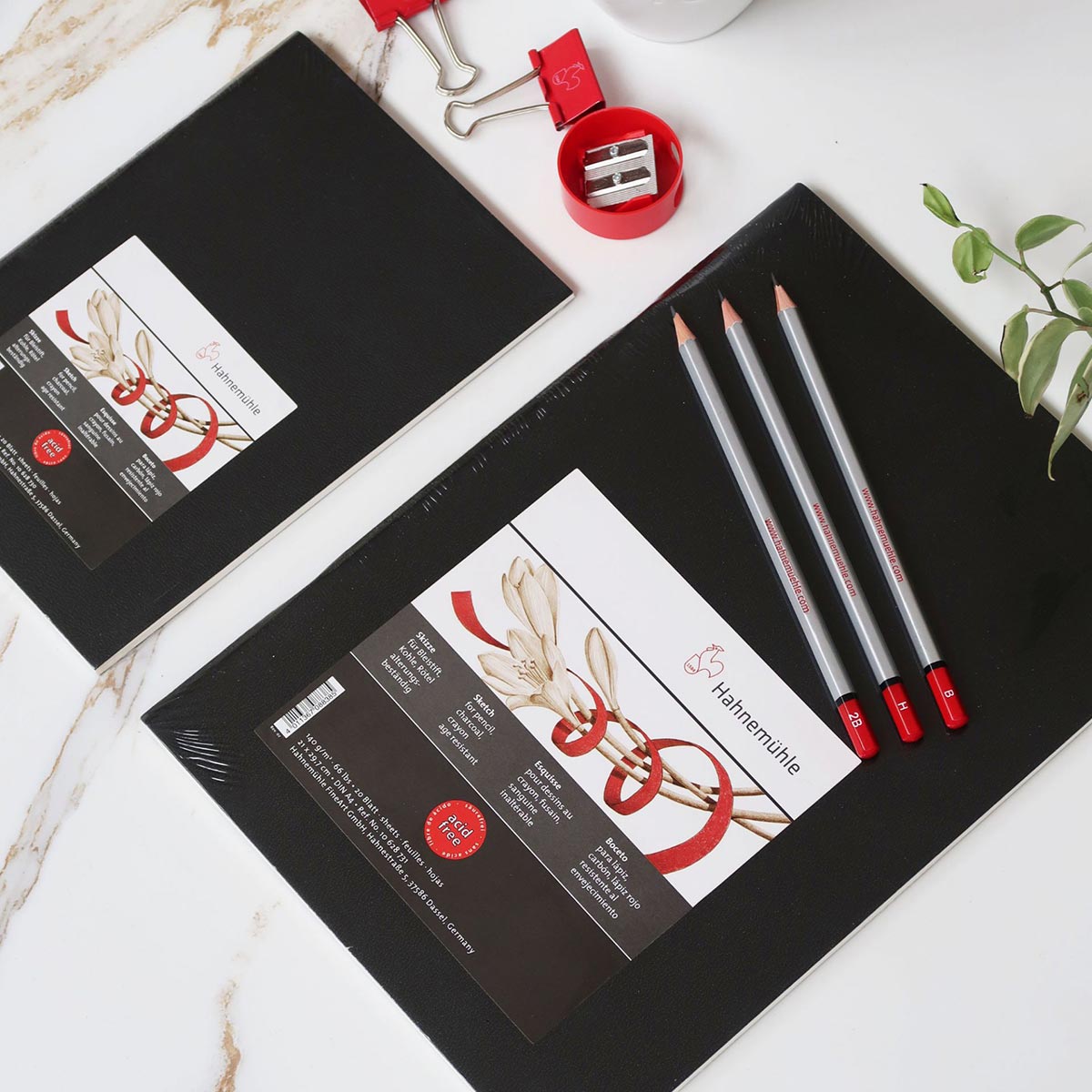 Hahnemuhle Sketch Booklet /40 Pages – A5 – 20 Sheets – 140gsm
