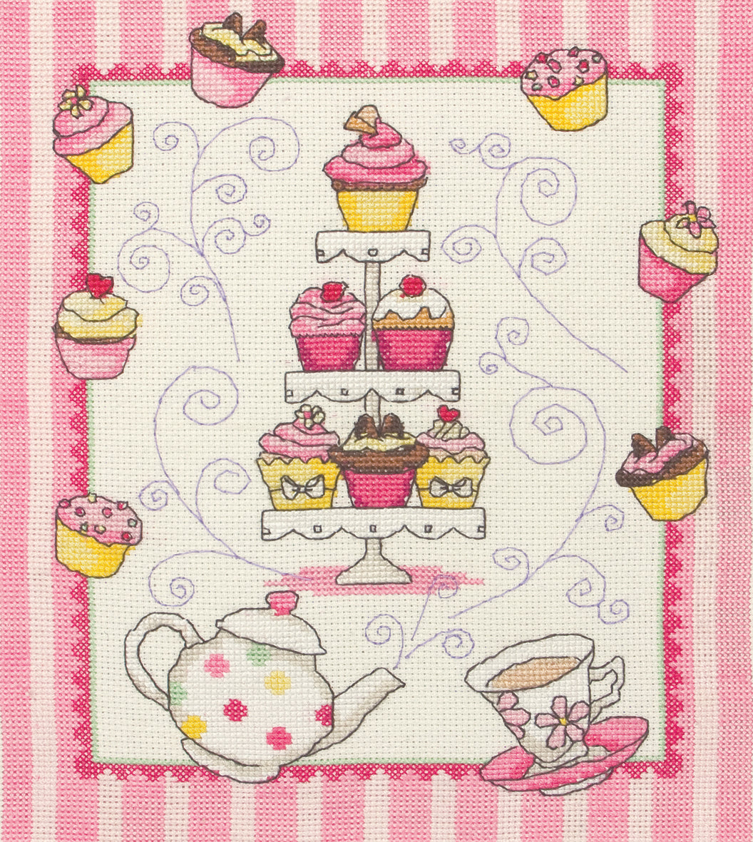 Anchor Counted Cross Stitch Kit Sampler Cupcake