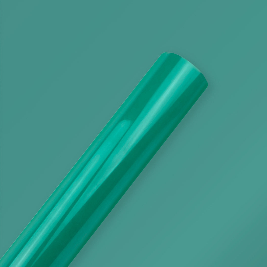 FEVYN047_Teal_Roll.jpg