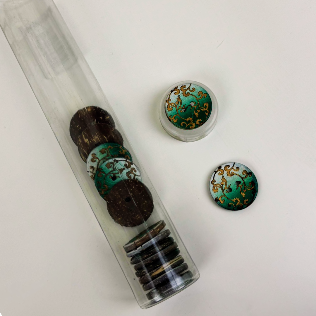 Coco Print 25mm buttons - Green 15pieces