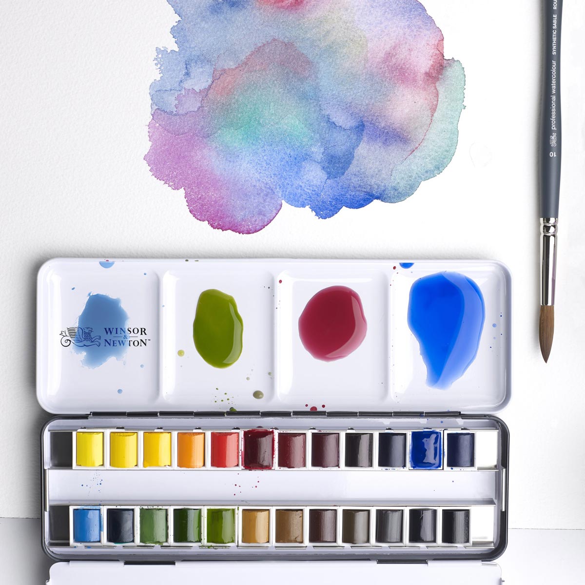 Winsor & Newton Lightweight Metal Box (24 Half Pans) - Professional Watercolour - Winsor & Newton at DRK Crafts
