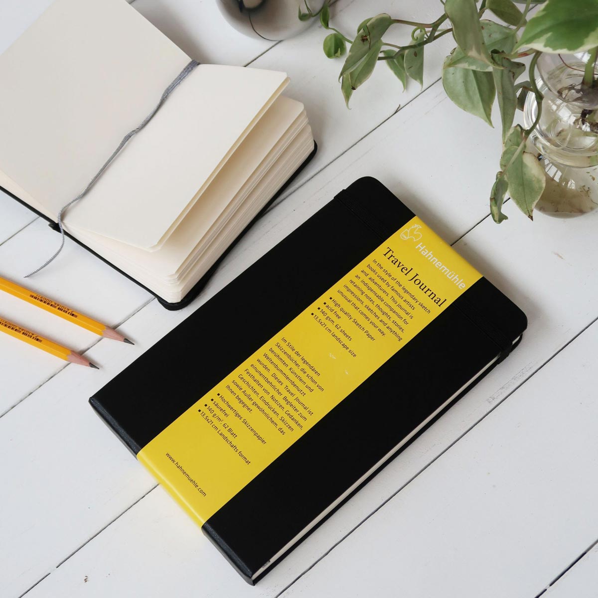 Hahnemuhle Travel Journals - 124 Pages Portrait – 9 x 14cm – 62 Sheets – 140gsm