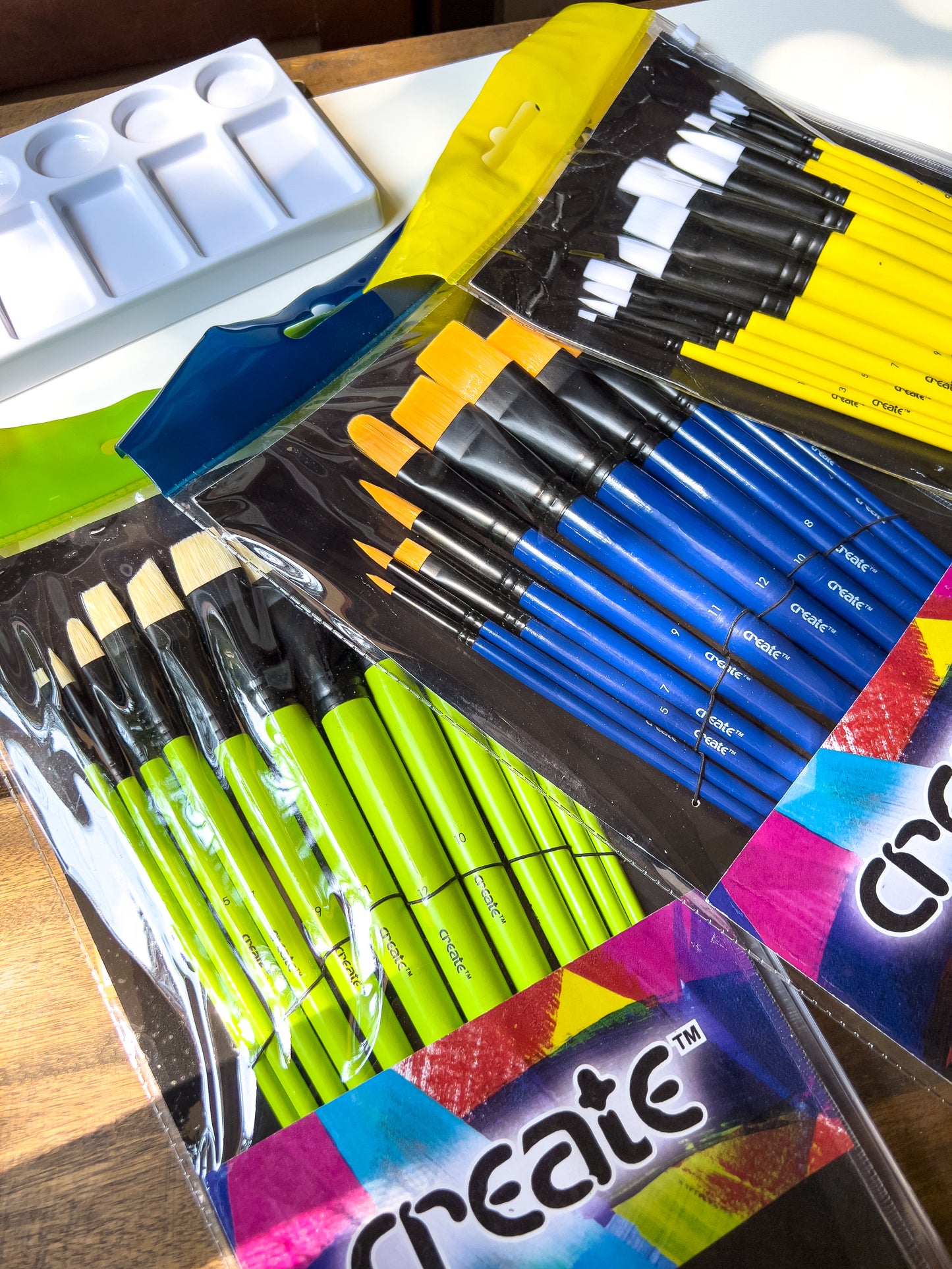 Create Yellow Long Handle Acrylic Brush Pack of 12