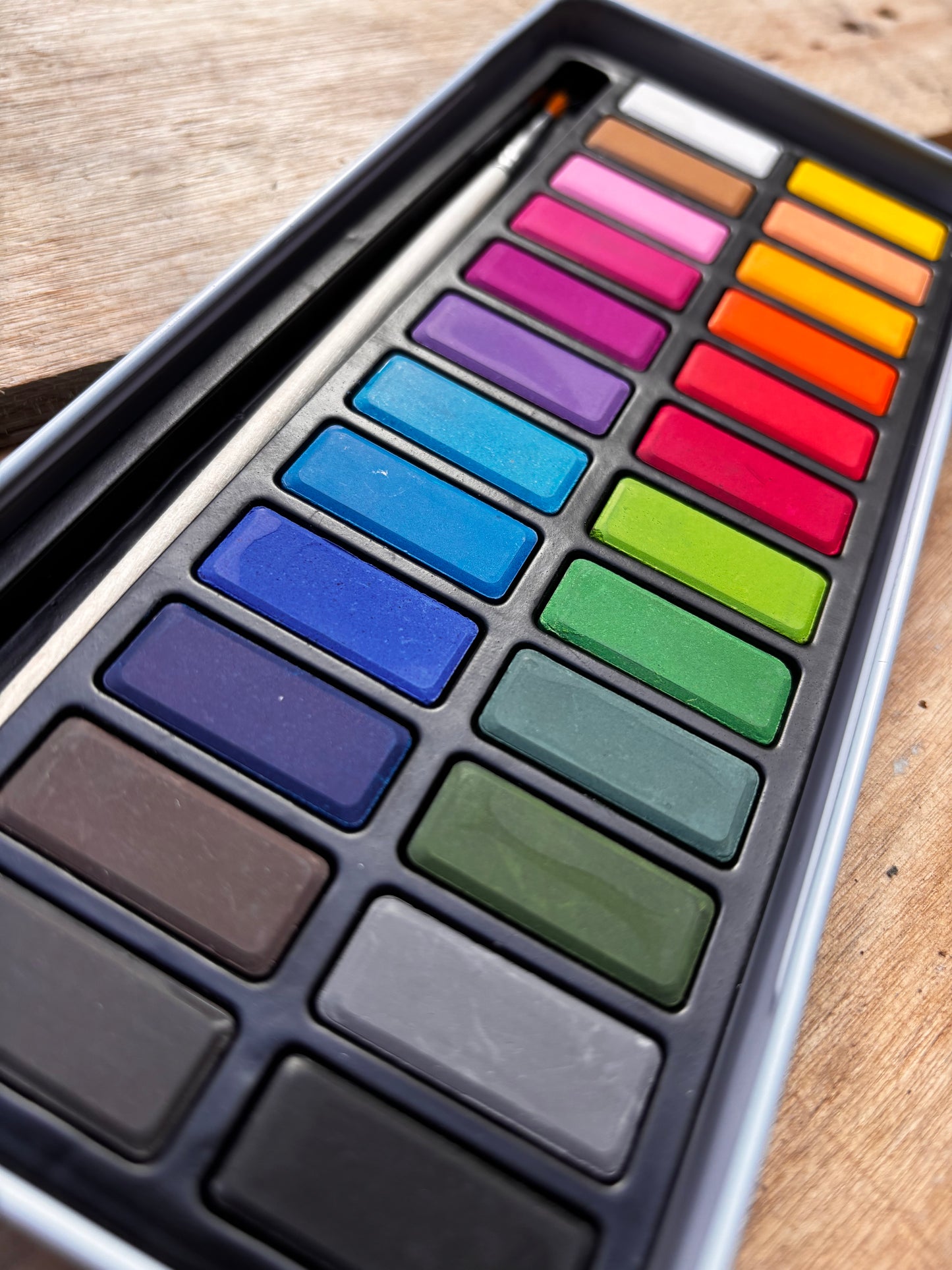 Create - Watercolour 24 Paint Tin