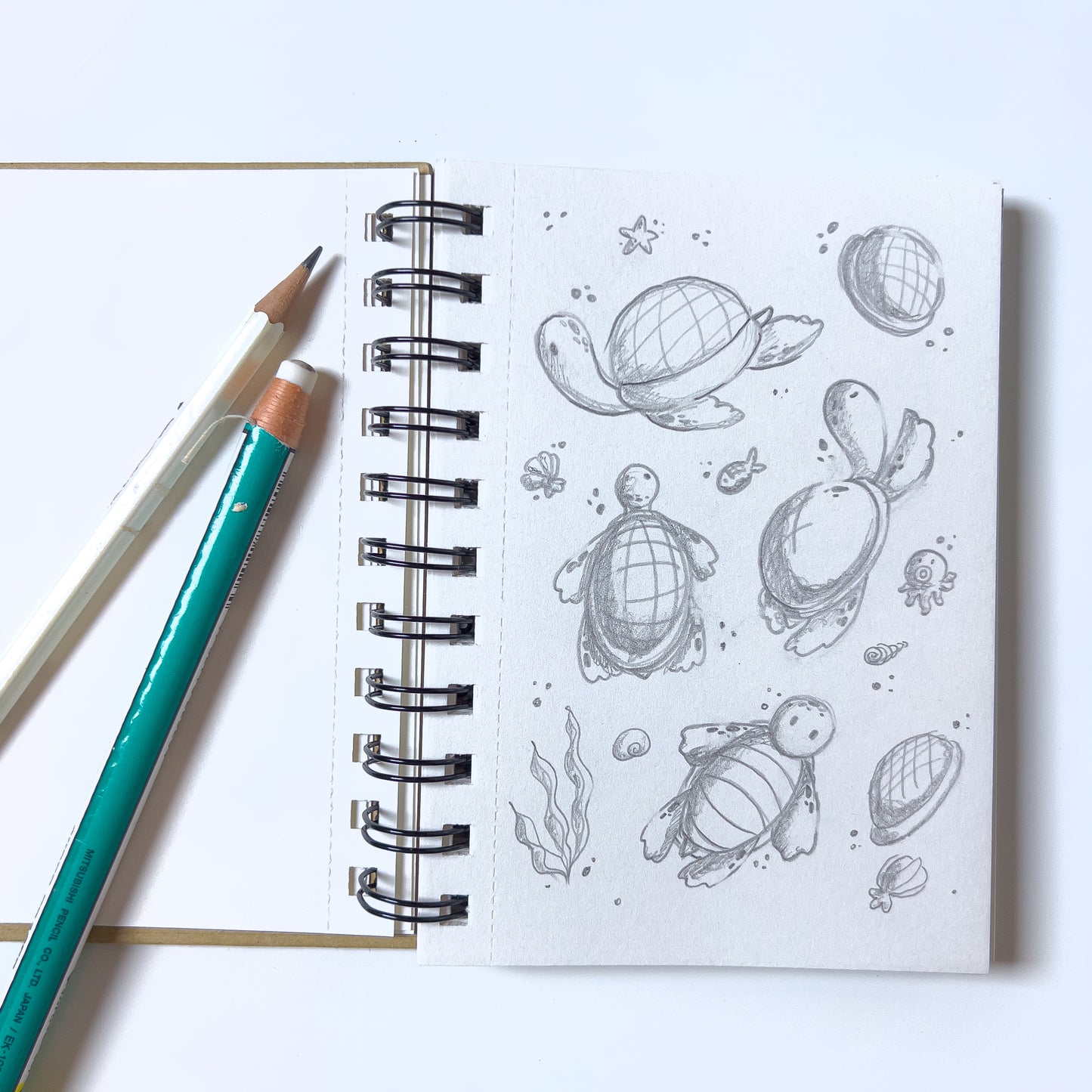 Elements A5 Sketchbook 40s 180gsm Portrait Wire-O Kraft Cover – Art & Craft Essential
