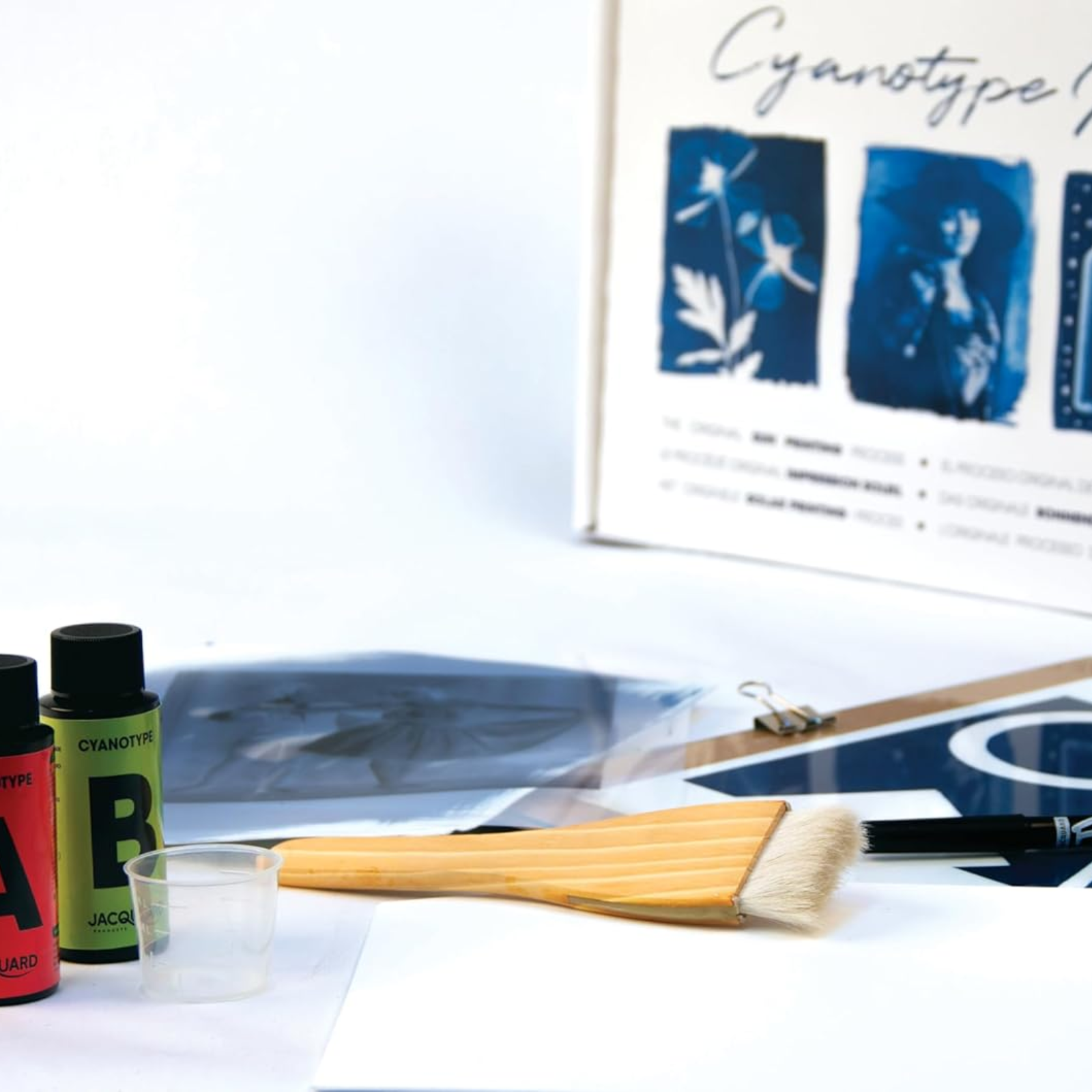 Jacquard Cyanotype Sun Printing Kit - additional product image - Sun Printing by Jacquard