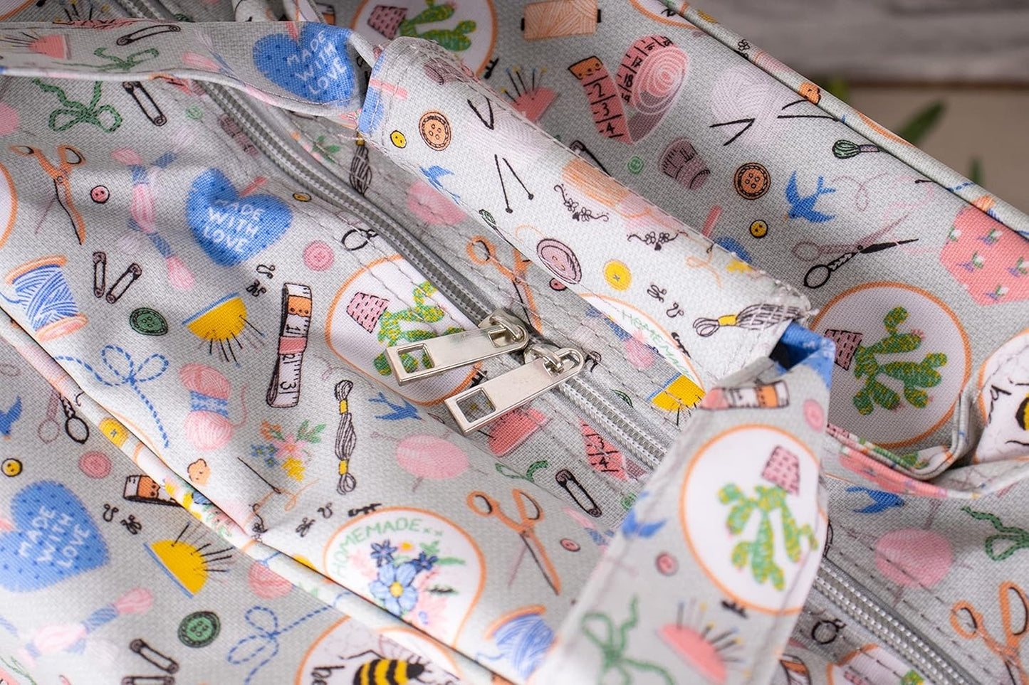 Hobby Gift Sewing Machine Bag – Homemade Print – Extra Large (20 x 43 x 37 cm) – Matt PVC Coated