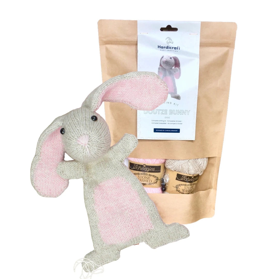 HardiCraft DIY Crochet Kit - Doutze Bunny