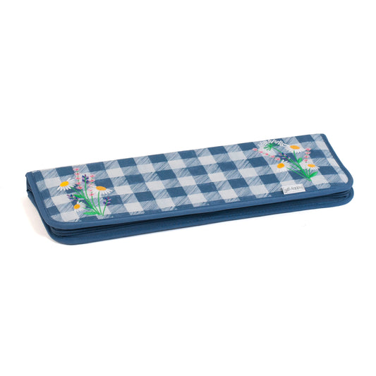 Hobby Gift Knitting Pin Case, Embroidered Wild Floral Plaid