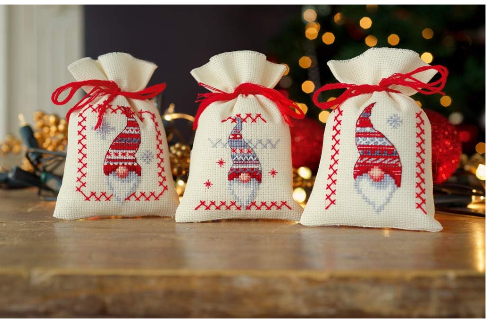 Vervaco Counted Cross Stitch: Pot-Pouri Bag: Christmas Elves (Set of 3), COTTON, NA, 8 x 12cm